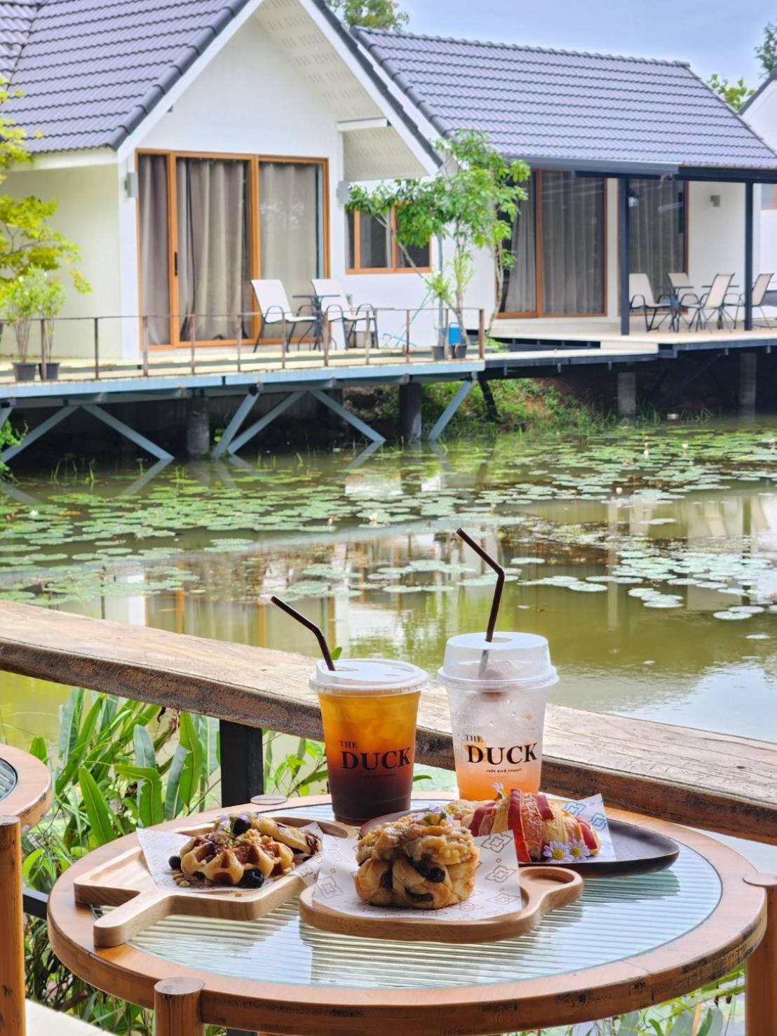 The Duck Cafe And Resort Трат Екстер'єр фото