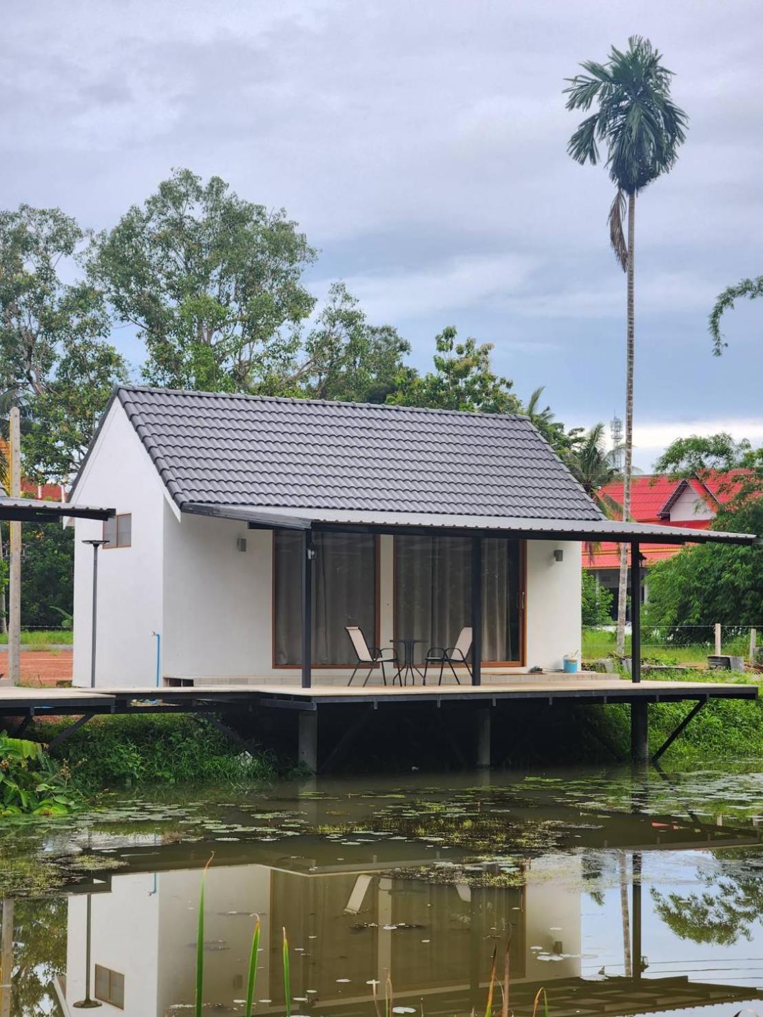 The Duck Cafe And Resort Трат Екстер'єр фото